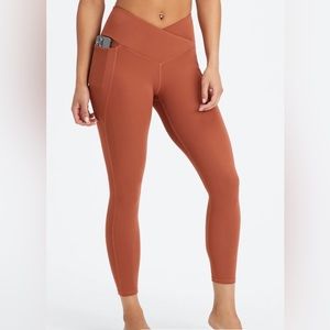 Fabletics Oasis PureLuxe HW Crossover 7/8 Legging, Size XS, Strawberry Red, NWT